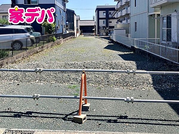 平日土日問わずご案内可能です！ぜひご内覧ください！（北側）