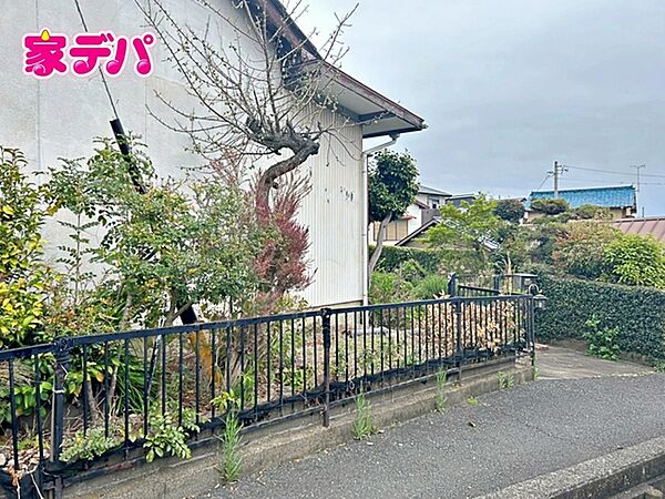 現地や周辺環境も一緒にご確認頂けます。現地ご案内致します。お気軽にお問合せ下さい。
