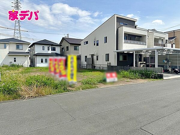 現地や周辺環境も一緒にご確認頂けます。現地ご案内致します。お気軽にお問合せ下さい。