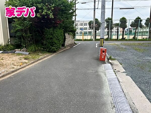 前面道路：公道東側約4ｍ幅