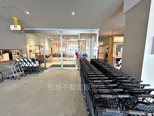 フードオアシスあつみ　福江店（660m）