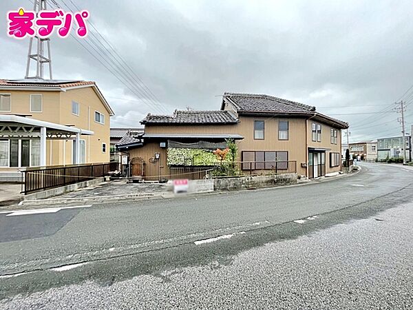 物件はもちろん、周辺環境やお店の情報などなんでもお尋ねください！