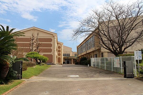 神戸小学校（2370m）