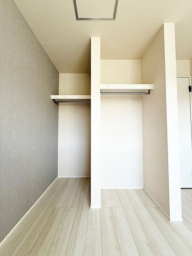 全居室に広々とした収納スペース付き