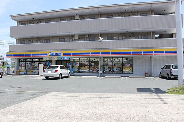 ミニストップ豊橋北山町店（420m）