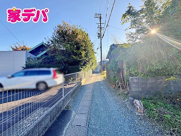 現地や周辺環境も一緒にご確認頂けます。現地ご案内致します。お気軽にお問合せ下さい。