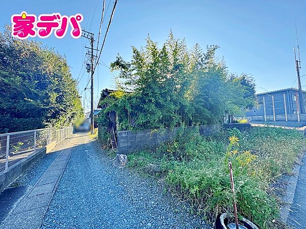 住宅ローンにご不安のあるお客様も、まずはお気軽にご相談下さい。お客様に最適な資金計画と金融機関をご案内いたします。