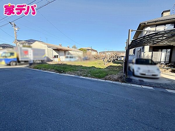 知識豊富なスタッフが各種オプションや住宅ローンのご相談にご対応致します