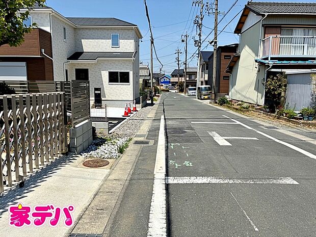 前面道路：北東側約5.4ｍ幅