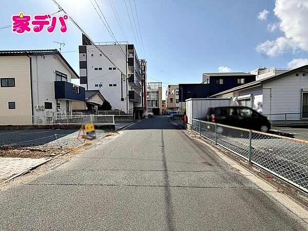 前面道路：北西6ｍ幅