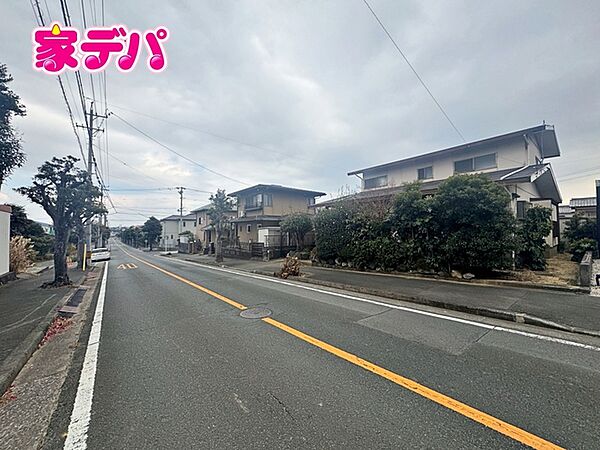 現地や周辺環境も一緒にご確認いただけます。現地ご案内いたします。お気軽にお問合せください。