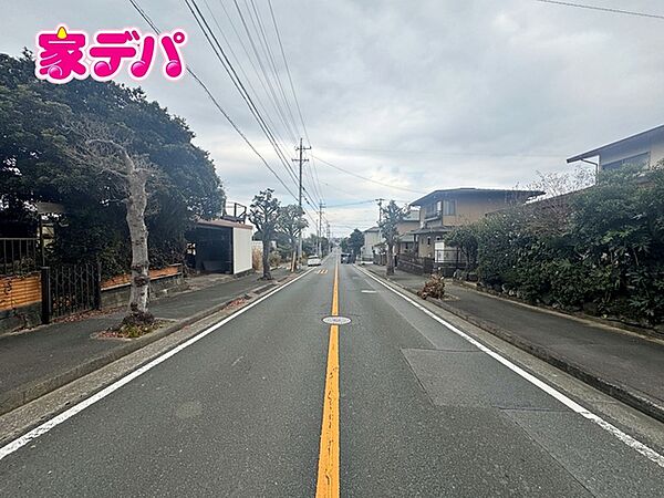 前面道路：北側