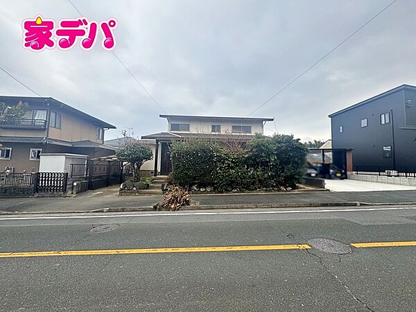地域に密着した不動産販売でお客様のニーズに、経験豊富なスタッフが柔軟に対応させていただきます。