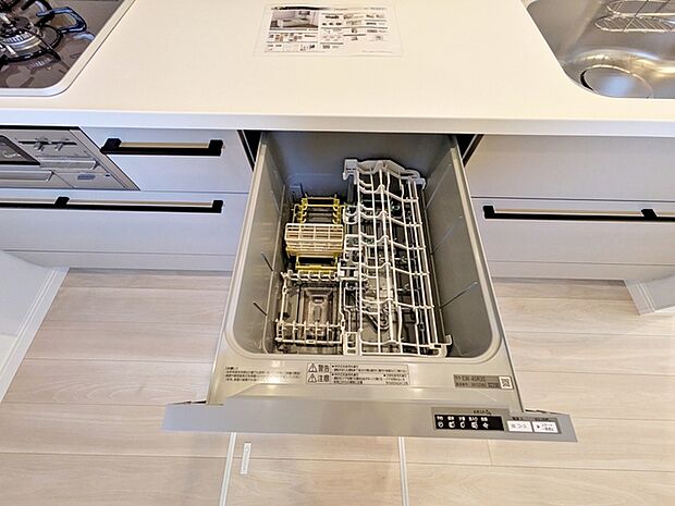 環境にも手にも優しい食器洗浄乾燥機付きが嬉しいですね！  