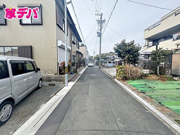 前面道路：南側4.0ｍ幅