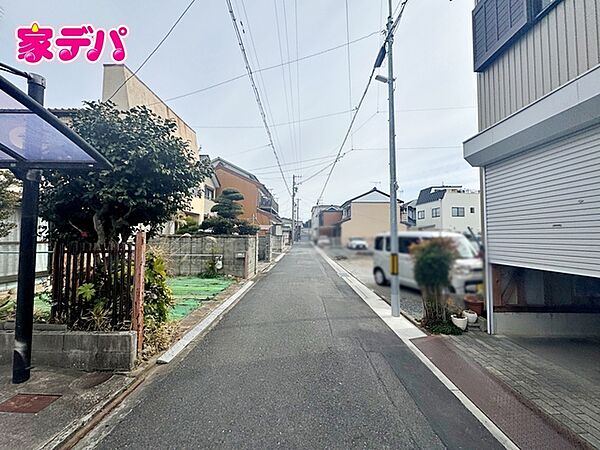 前面道路：南側4.0ｍ幅