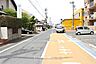 外観：前面道路