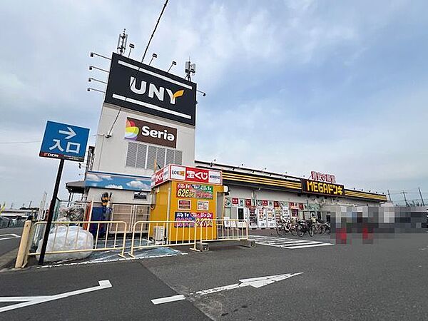 MEGAドン・キホーテUNY矢作店 MEGAドン・キホーテUNY矢作店の南側からの全景です（600m）