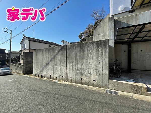 地域に密着した不動産販売でお客様のニーズに、経験豊富なスタッフが柔軟に対応させていただきます。