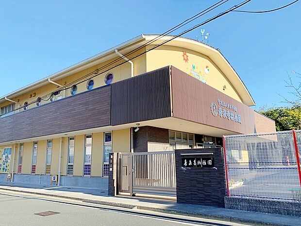 寿泉寺幼稚園(600m)