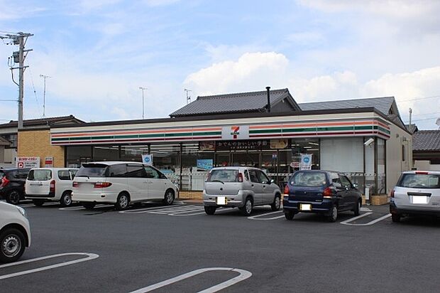 セブンイレブン豊橋北島町店（460m）