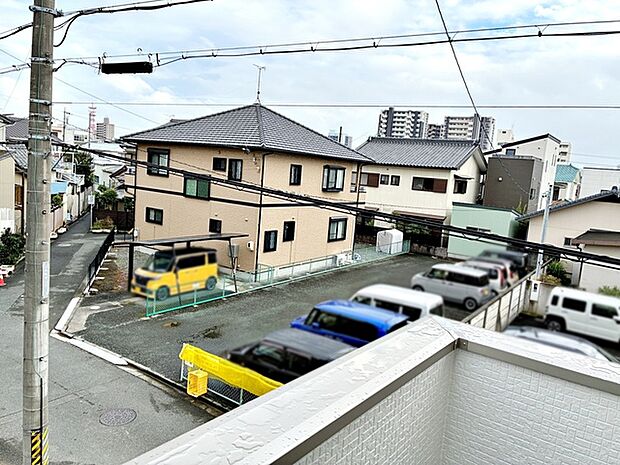 閑静な街並みの眺めは、心も体も落ち着きますね。  