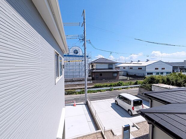 閑静な街並みの眺めは、心も体も落ち着きますね。  