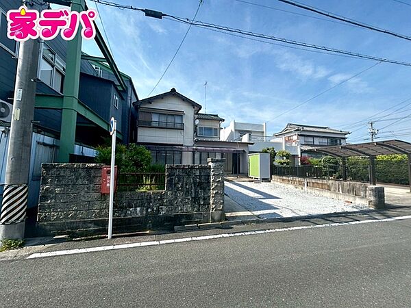 地域に密着した不動産販売でお客様のニーズに、経験豊富なスタッフが柔軟に対応させていただきます。