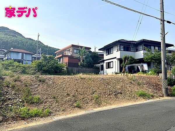 地域に密着した不動産販売でお客様のニーズに、経験豊富なスタッフが柔軟にご対応させて頂きます。