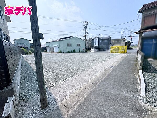 現地や周辺環境も一緒にご確認いただけます。現地ご案内いたします。お気軽にお問合せください。