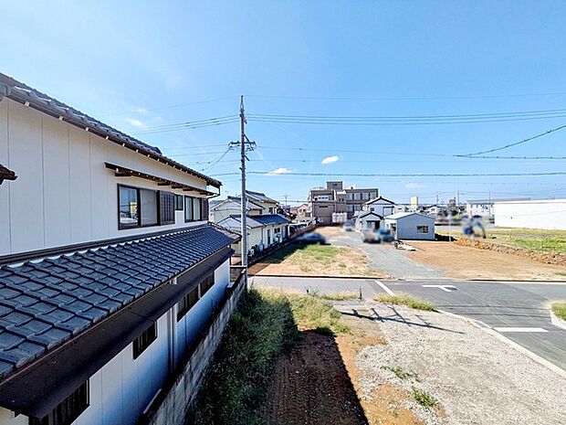 つい深呼吸をしたくなる気持ちの良い眺望はこのお部屋の自慢です！  
