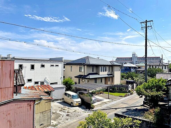 閑静な街並みの眺めは、心も体も落ち着きますね。