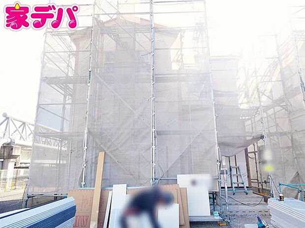 住宅ローンにご不安のあるお客様も、まずはお気軽にご相談下さい。お客様に最適な資金計画と金融機関をご案内いたします。