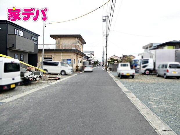 前面道路:北西側約6m幅