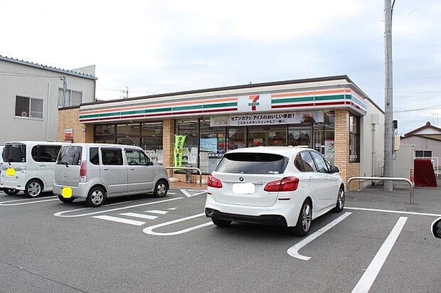 セブンイレブン豊橋東脇店(660m)