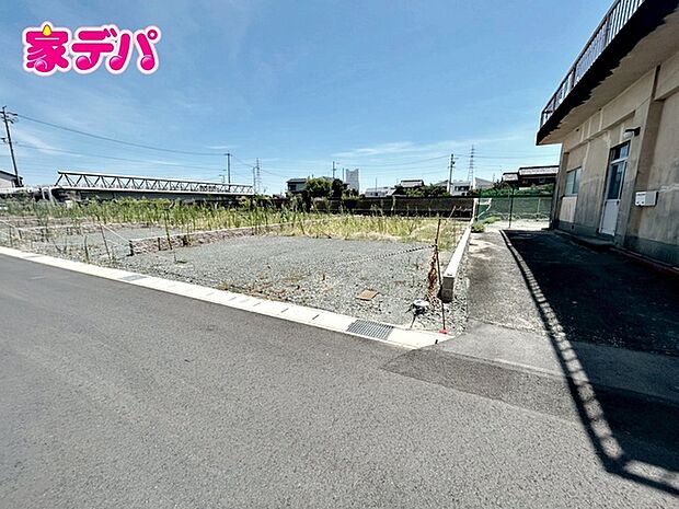 建築予定地です。ご見学希望のお客様につきましては同型同仕様の物件にご案内いたします