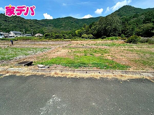 現地や周辺環境も一緒にご確認いただけます。現地ご案内いたします。お気軽にお問合せください。