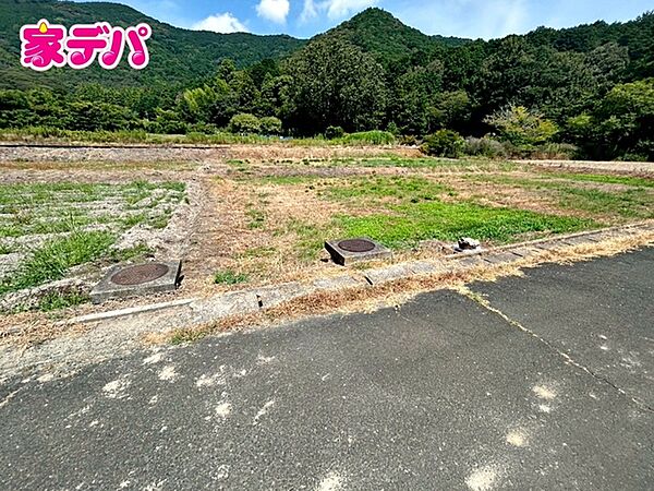 資料のご請求も迅速に対応させていただきます。住宅ローンのご相談もお気軽にお問い合わせください。