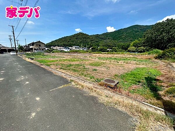 知識豊富なスタッフが各種オプションや住宅ローンのご相談にご対応致します。