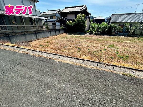 地域に密着した不動産販売でお客様のニーズに、経験豊富なスタッフが柔軟に対応させていただきます。