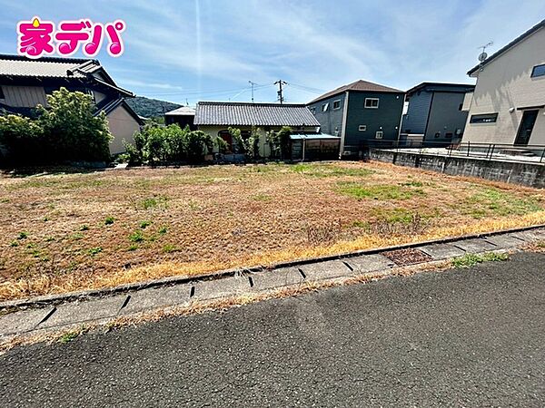 知識豊富なスタッフが各種オプションや住宅ローンのご相談にご対応致します。