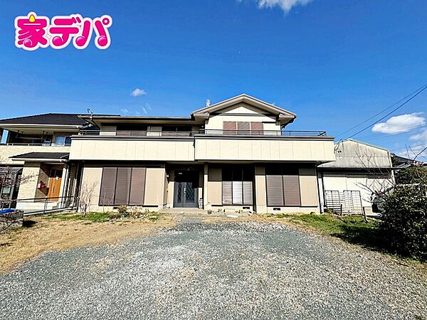 現地や周辺環境も一緒にご確認頂けます。現地ご案内致します。お気軽にお問合せ下さい。