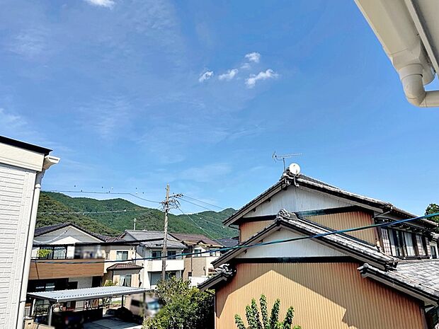閑静な街並みの眺めは、心も体も落ち着きますね。  