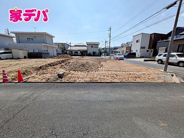 建築予定地です。ご見学希望のお客様につきましては同型同仕様の物件にご案内いたします