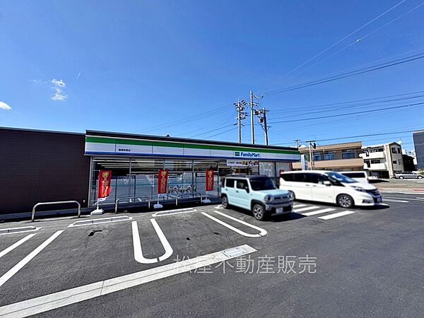 ファミリーマート豊橋東雲店（380m）