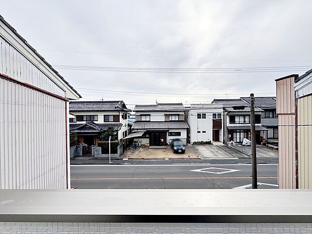 閑静な街並みの眺めは、心も体も落ち着きますね。