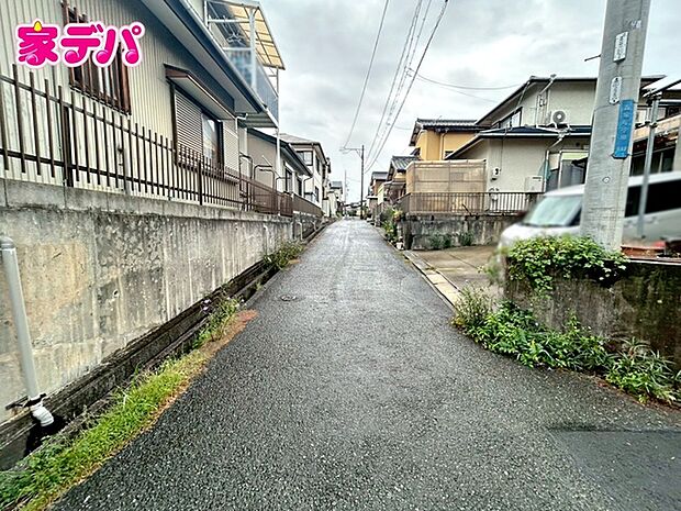 前面道路：東側約4.1ｍ幅