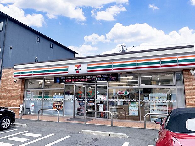 セブンイレブン豊橋大井町店(300m)