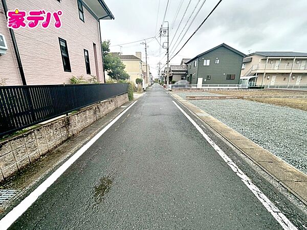 前面道路：東側約4.9ｍ幅