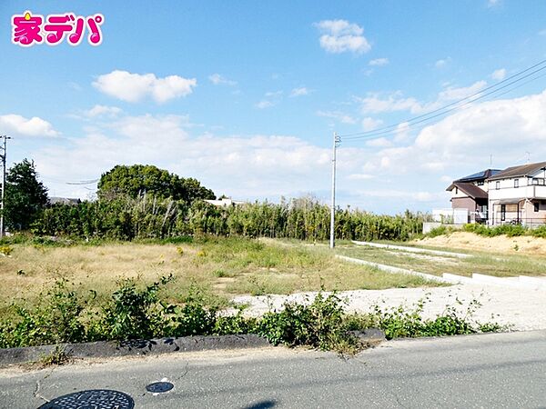 資料のご請求も迅速に対応させていただきます。住宅ローンのご相談もお気軽にお問い合わせください。